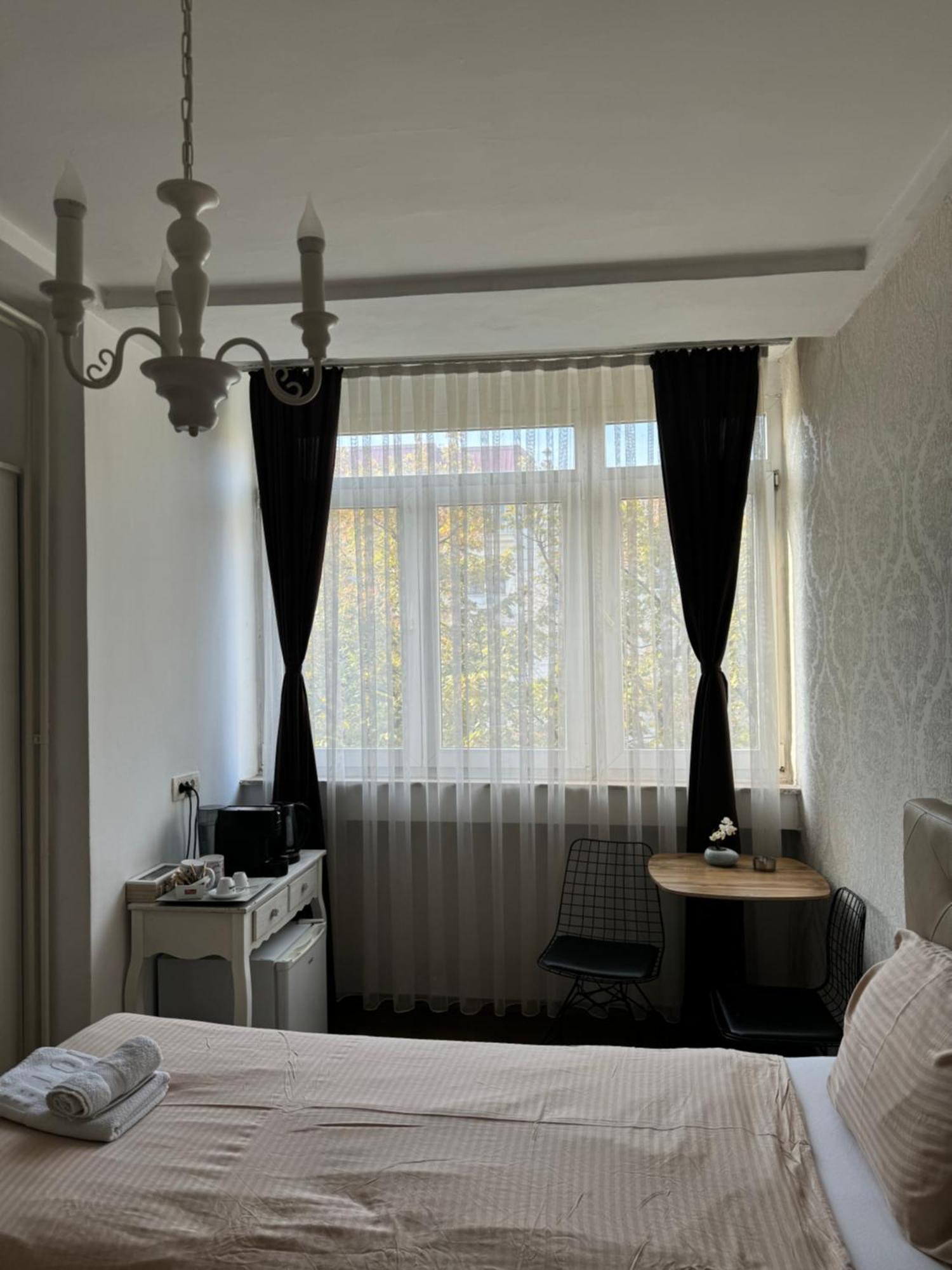 Mother Teresa Apartment Skopje Eksteriør bilde